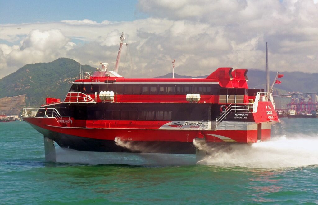 Cape Town Traffic 2026 - Hydrofoil used in Hong Kong Harbour