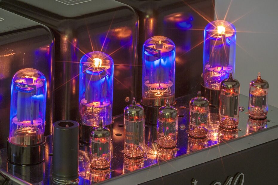 Thermionic Valves - MC240 tube amplifier (early version), manufactured by McIntosh Laboratories in 1961 tube cage removed